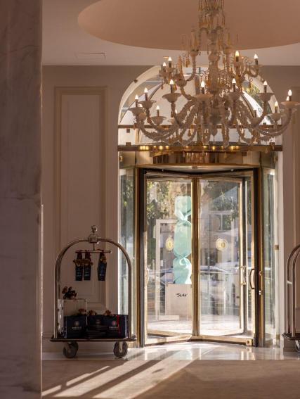 Staying Longer in Nice: Why the Best Stays Last at Least 3 Nights